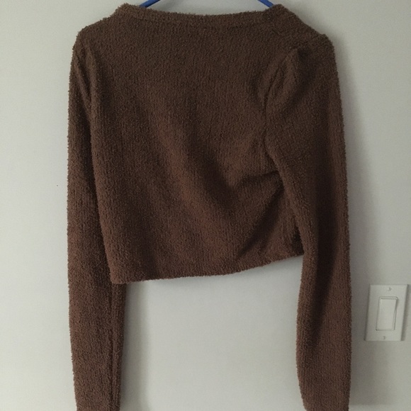 Fuzzy, cropped brown button up - Picture 2 of 2
